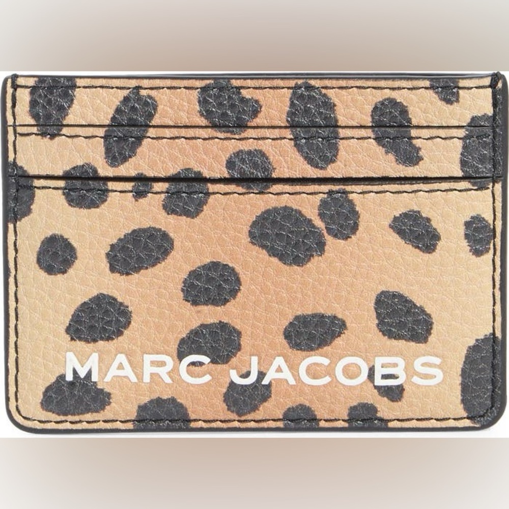 Marc Jacobs  Cheetah Print Bold SLG Card Case